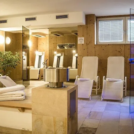 غاستهوف هاندل Schönberg im Stubaital