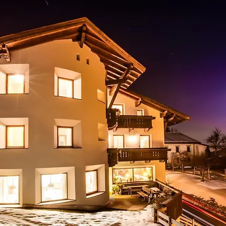 Handl Hotel Schönberg im Stubaital