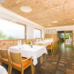 Handl Hotel Schönberg im Stubaital