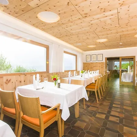 Handl Szálloda Schönberg im Stubaital